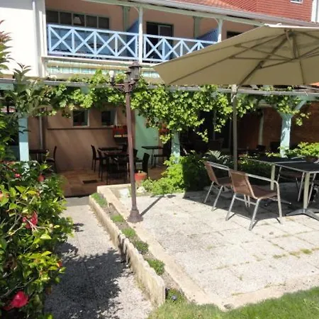 Hotel De France Maubourguet